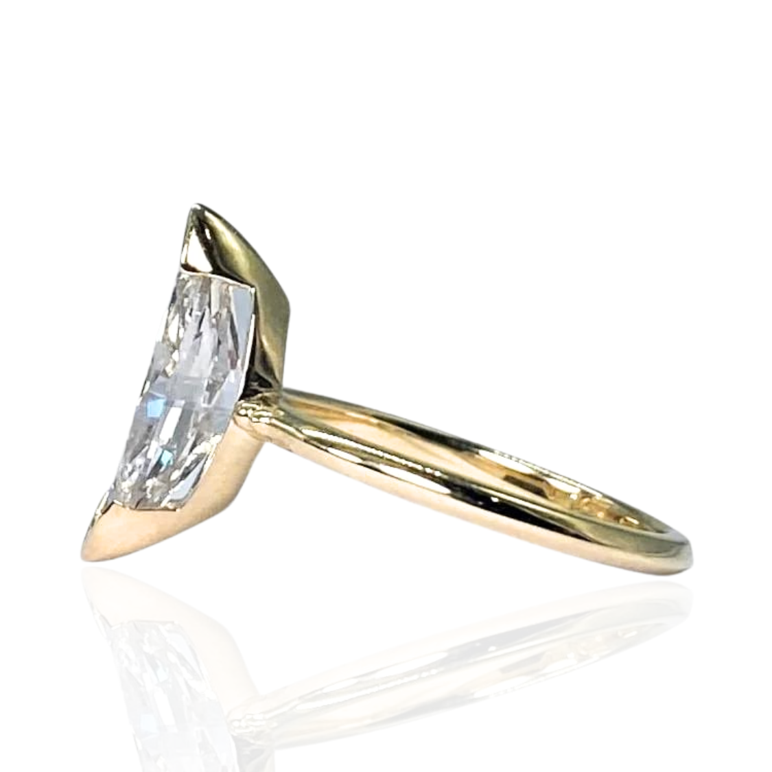 Diamond Allissa Solitaire Ring