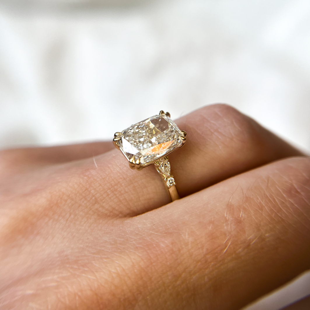 Diamond Taylor Ring